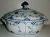 183 Halvblonde muselmalet suppeterrin kongelig porceln.JPG (121880 byte)