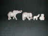 elefan figurer elephant figurines.JPG (214377 byte)